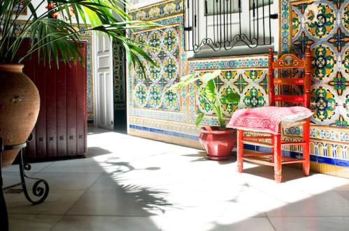 Hostal Lis Sevilla Bagian luar foto